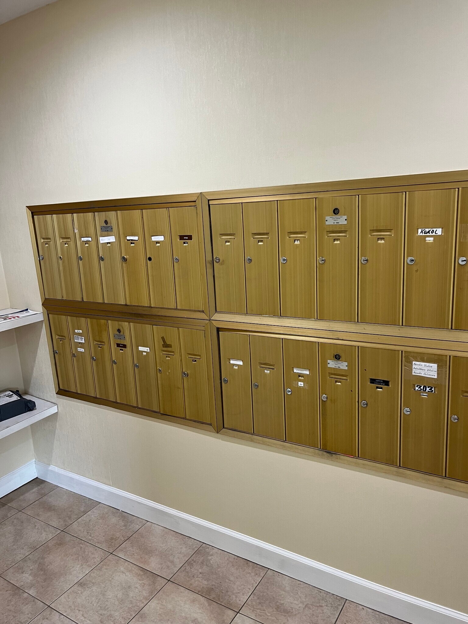 Building Photo - 2 Villa Verde Dr