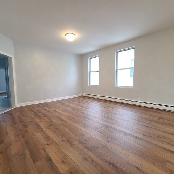 Building Photo - 6115 Monitor Pl