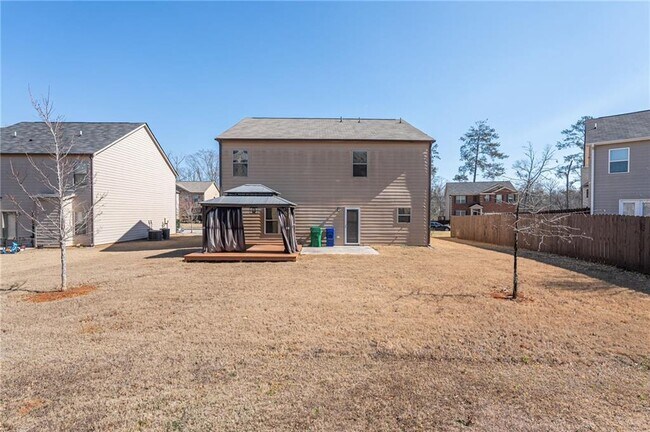 Building Photo - 3237 Cedar Crest Way