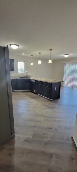 Building Photo - 2806 Fayrdale Dr