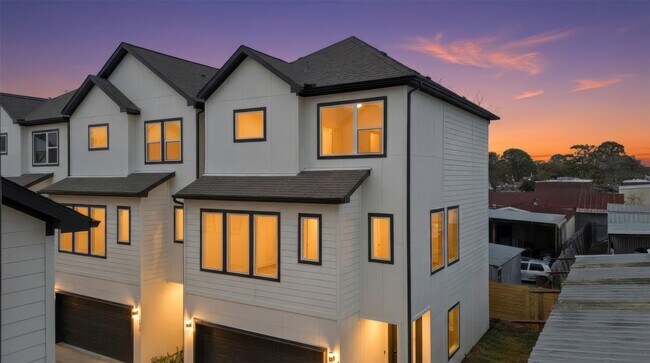 Building Photo - 9405 B Hammerly Blvd