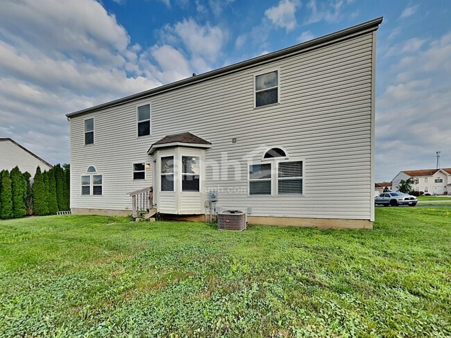 Building Photo - 22 Bend View Dr