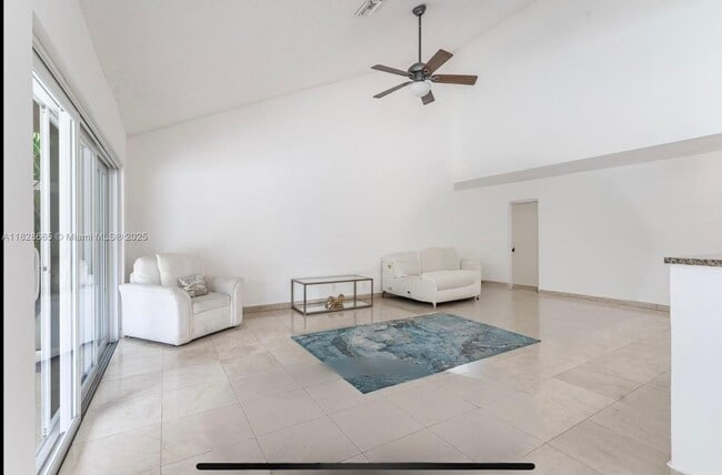 Building Photo - 5452 SW 88th Terrace