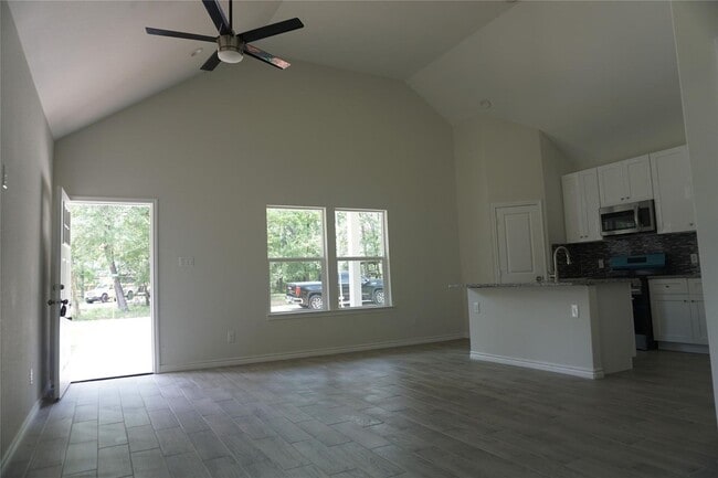 Building Photo - New Construction Home- this home is a sing...