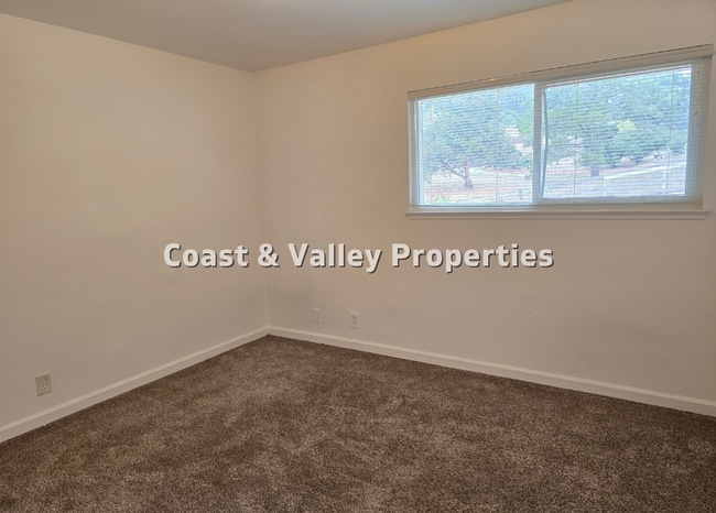 Building Photo - Beautiful Country Home for RENT!!!