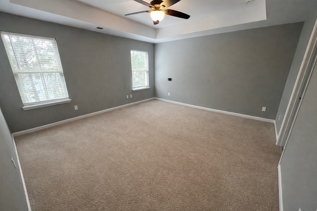 Building Photo - 128 Worthing Ln