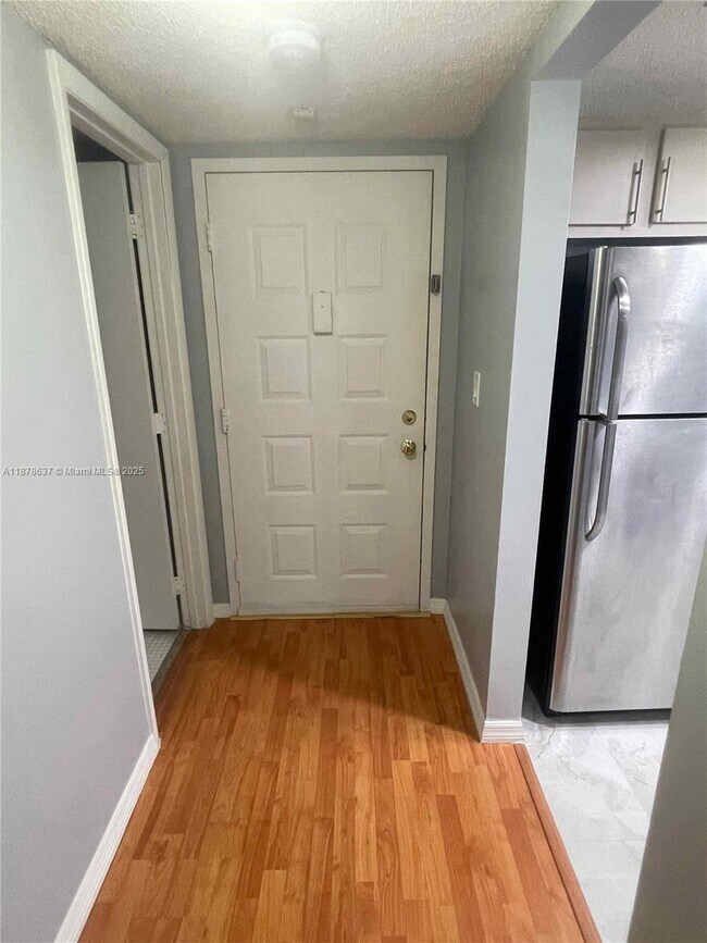 Building Photo - 5550 NW 44th St