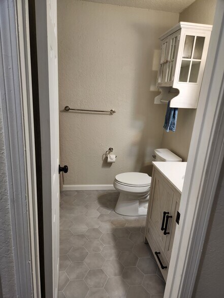 Building Photo - 791 Assisi Ln