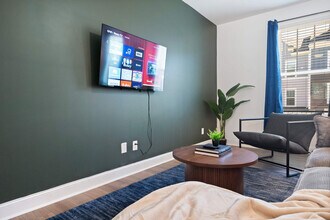 Building Photo - 4016 Bunker Dr