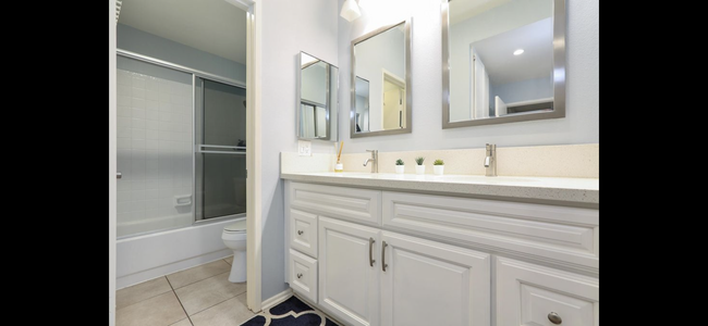 Double Vanity - 8707 Falmouth Ave