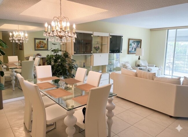 Building Photo - 6698 10th Ave N