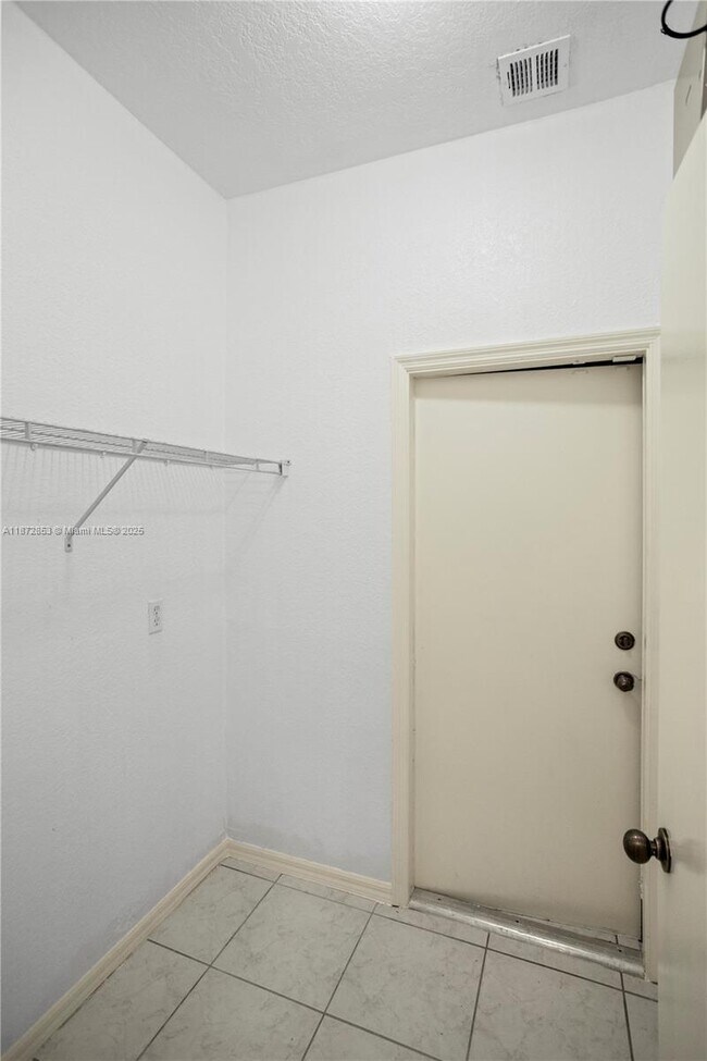 Building Photo - 1840 NW 78th Ave