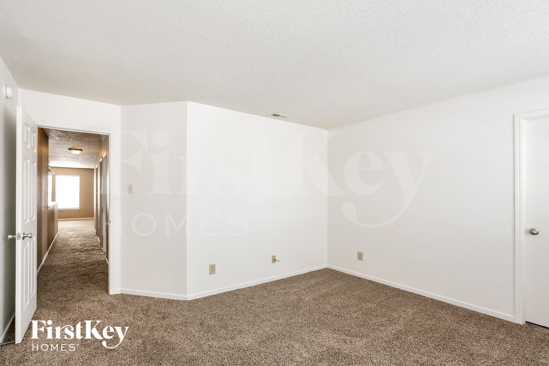 Building Photo - 10019 Olympic Cir