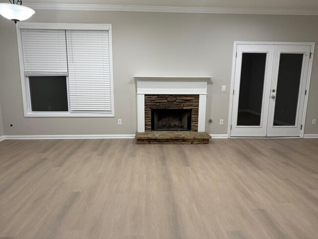 All new floor in Living Room - 1022 Firethorne Pass
