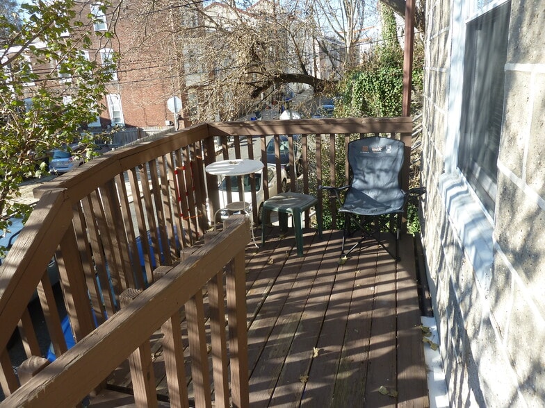 Building Photo - 4427 Silverwood St