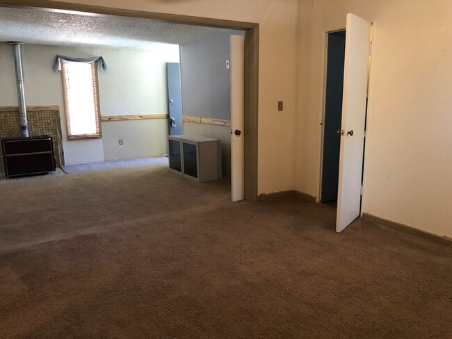 Building Photo - Downtown Castle Rock at its best!  Just a ...