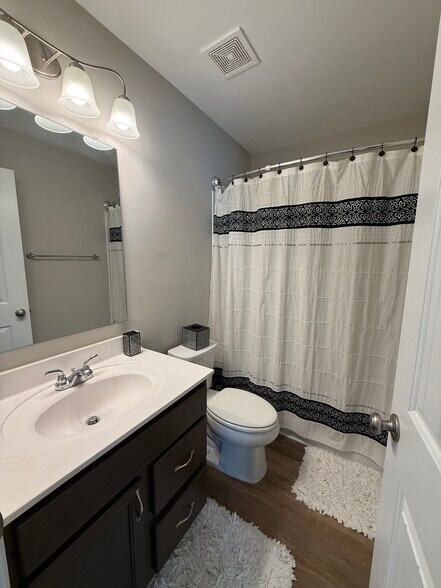 Building Photo - 4363 Vista Creek Ln