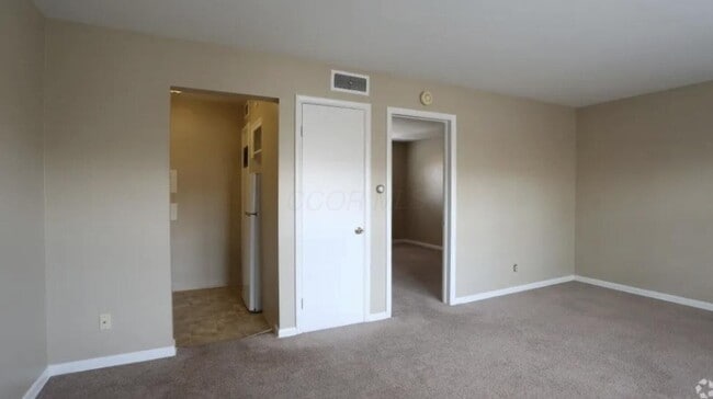 Building Photo - 1813 Kenny Rd