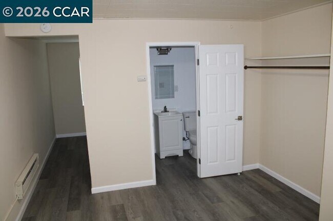 Building Photo - 2029 Nevin Ave