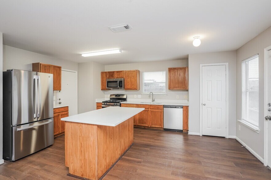 Building Photo - 13426 Fountain Hills Ct