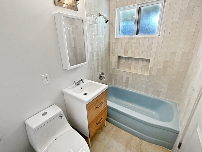 Building Photo - 1115 N Brand Blvd