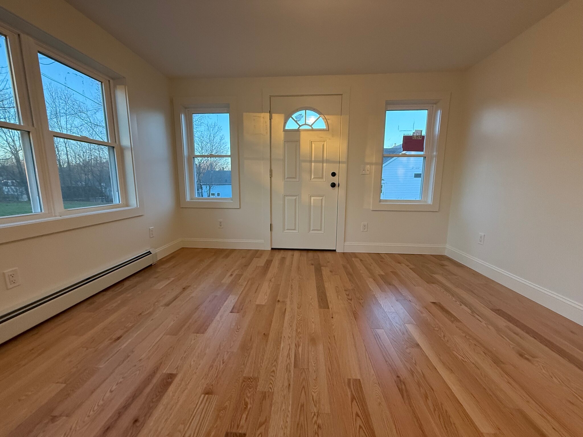 Building Photo - 35 Grant St