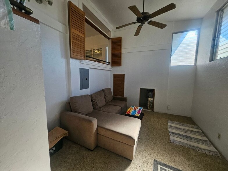 Building Photo - 542 Pokole Street