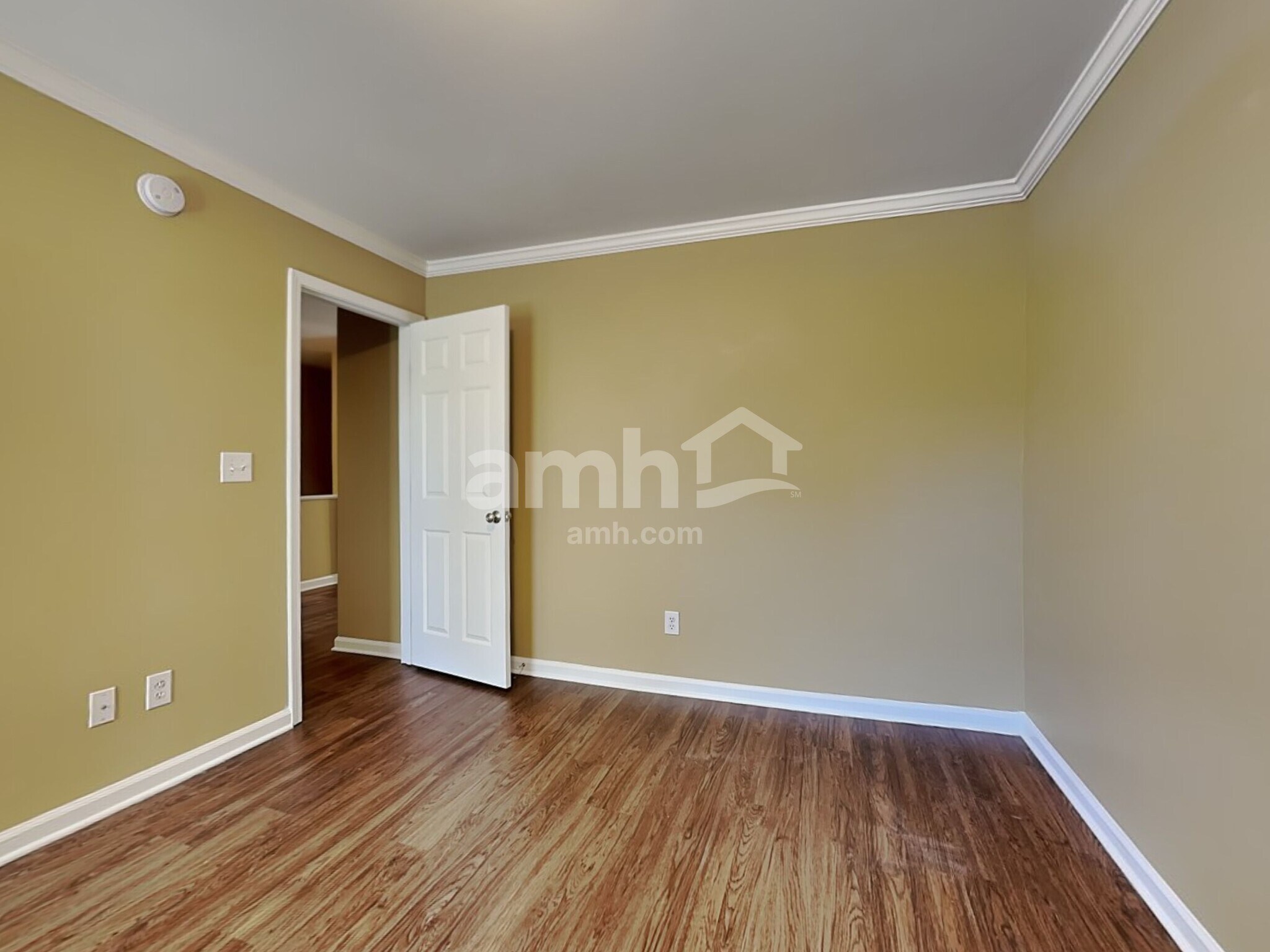 Building Photo - 104 Pearson Place