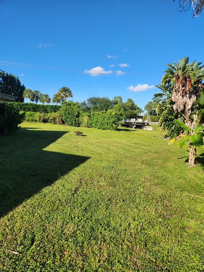 Building Photo - 19323 Carolina Cir