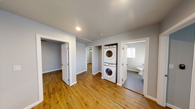 Building Photo - 6105 Dorothy Dr