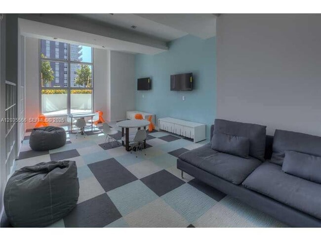 Building Photo - 1100 S Miami Ave