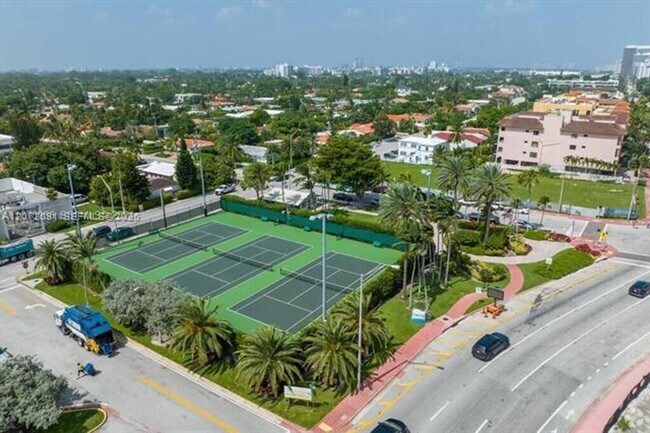 Building Photo - 9341 Collins Ave