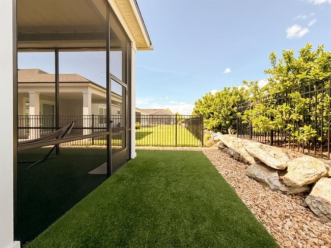 Building Photo - 3297 SW 121st Way