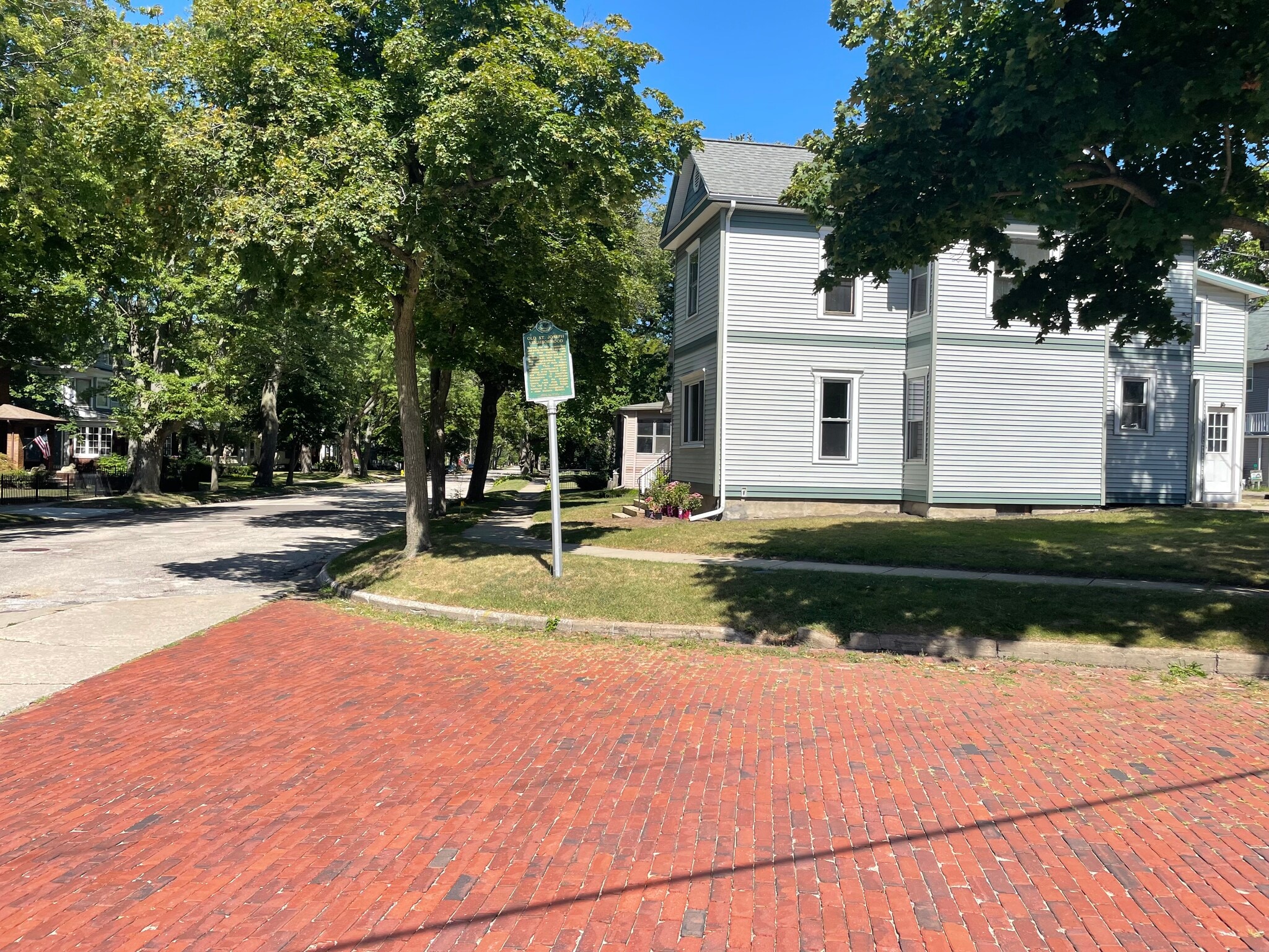 View of the house looking down State Street - 1219 State St