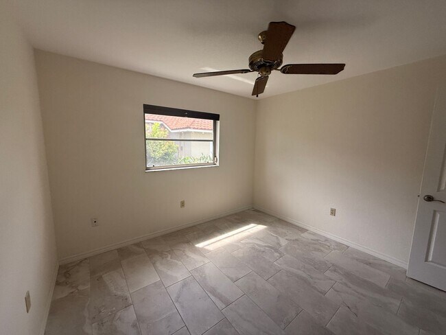 Building Photo - Sailboat waterfront home in PGI - 4 bedroo...