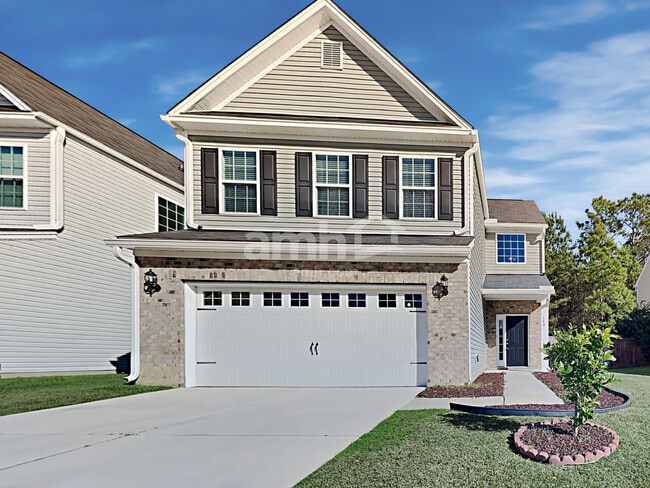 Building Photo - 140 Longford Dr