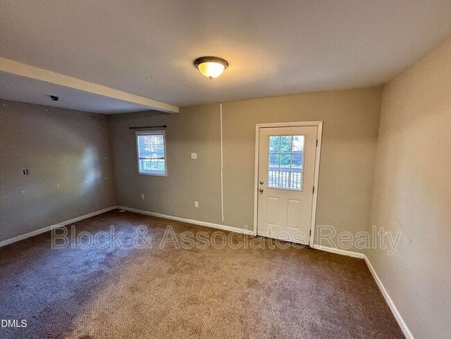 Building Photo - 1019 Greenwich St