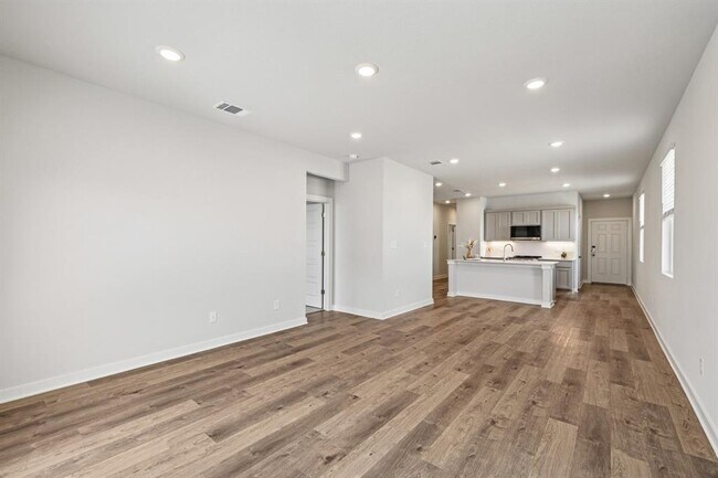 Building Photo - 133 Cutleaf