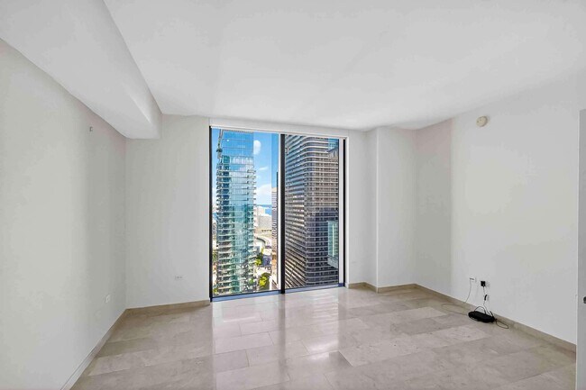 Building Photo - 88 SW 7th St