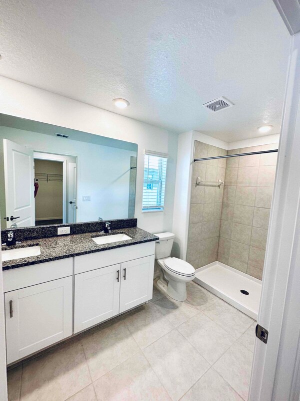 Building Photo - 32201 Powderpuff Mimosa Dr