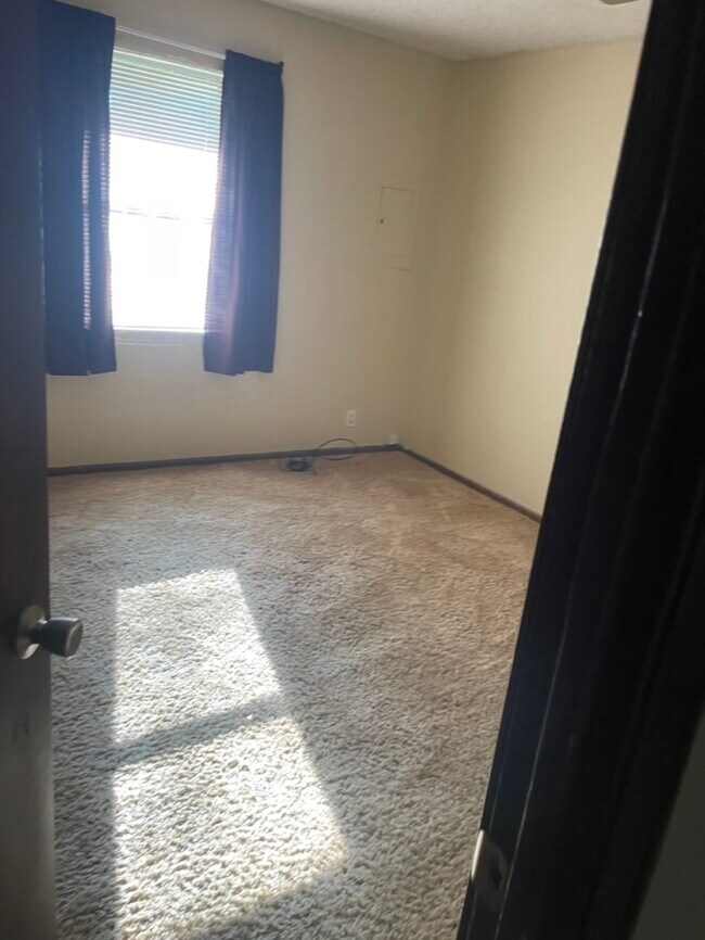 Bedroom - 6211 N 28th Street Ter