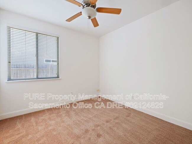 Building Photo - 1732 Bamboo St