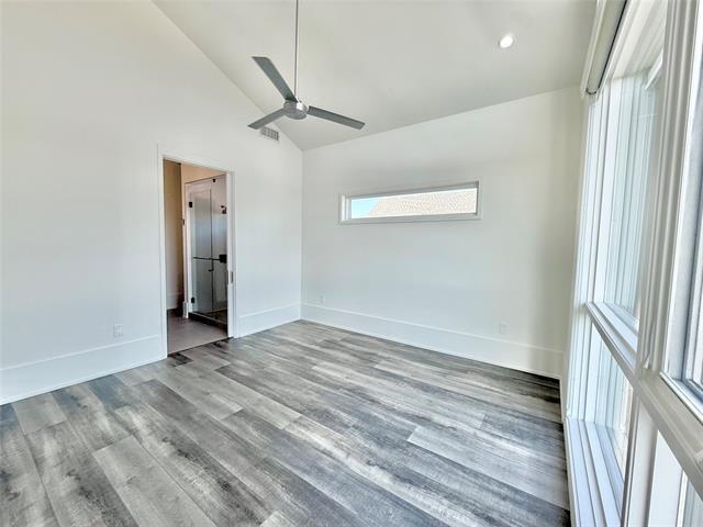 Building Photo - 3525 Normandy Ave