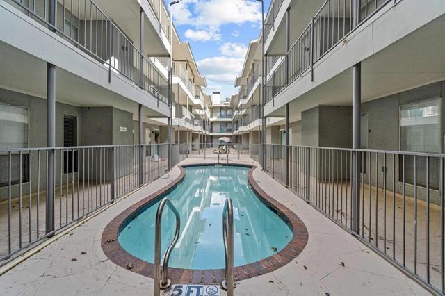 Building Photo - 4502 Gaston Ave