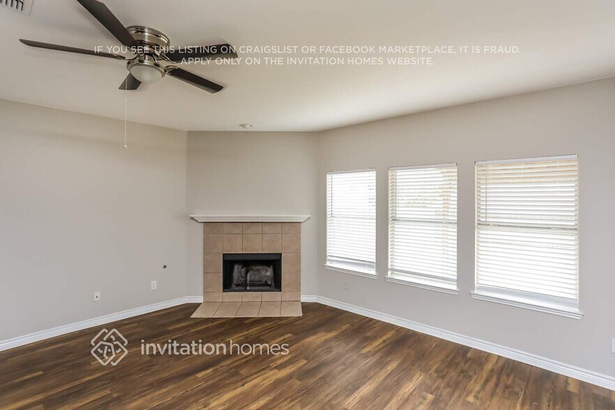Building Photo - 2032 Fairview Dr