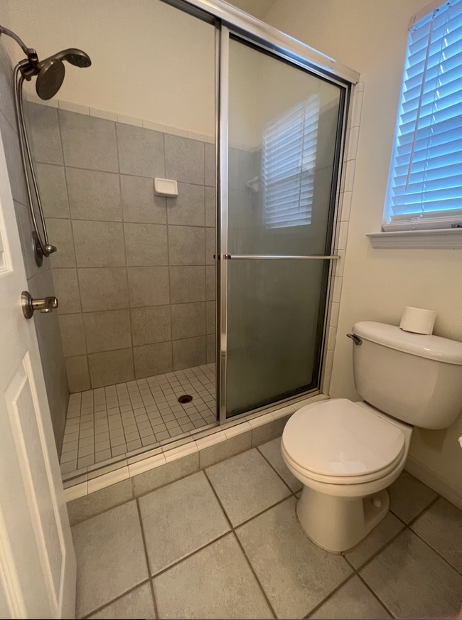 Building Photo - 3 BR 2 BA Home - Charleston Park In Fletcher's Mill