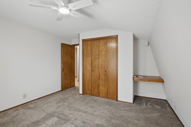 Building Photo - 1306 Marion Dr