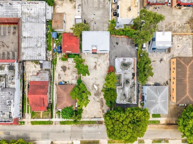 Building Photo - 1145 NW 4th St
