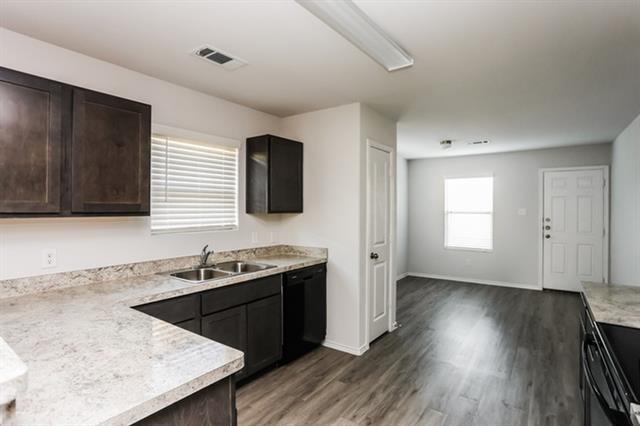 Building Photo - 1509 Matthew Dr