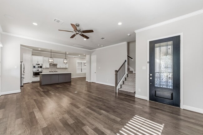 Building Photo - 2607 Nicholson St